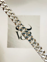 The Link in Steel
